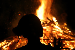 FF08Fireside3